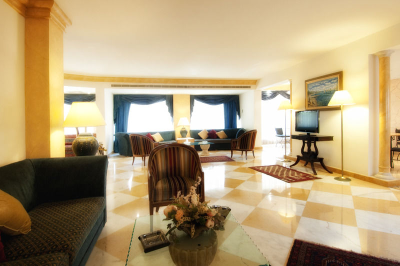 Aparthotel Rawche Universal