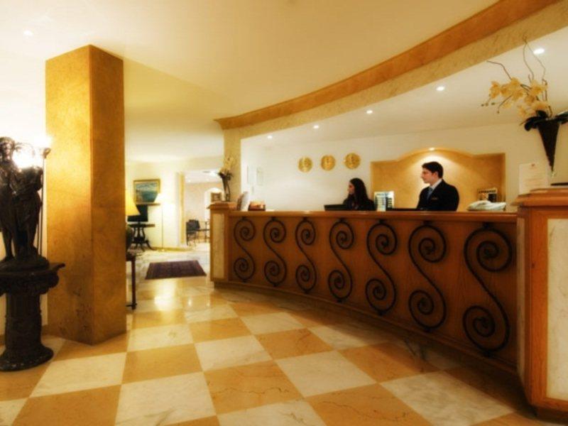 Aparthotel Rawche Universal Beirut