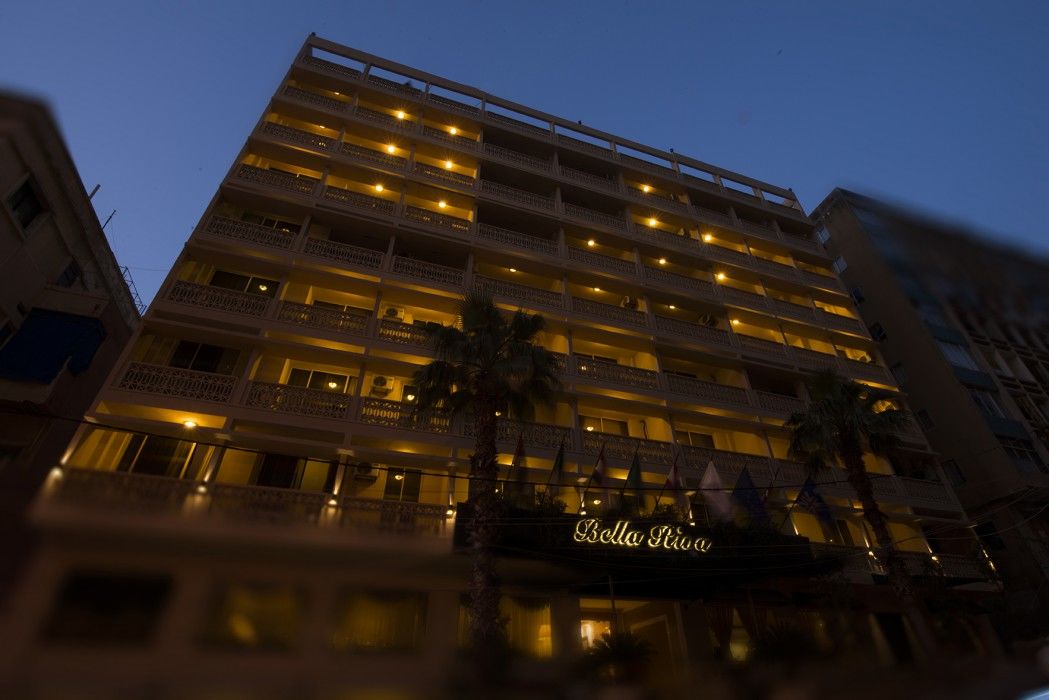 Rawche Universal Aparthotel 4*